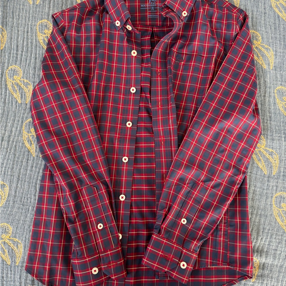 Boys Southern Tide Red and Blue Checkered Shirt SZ M
